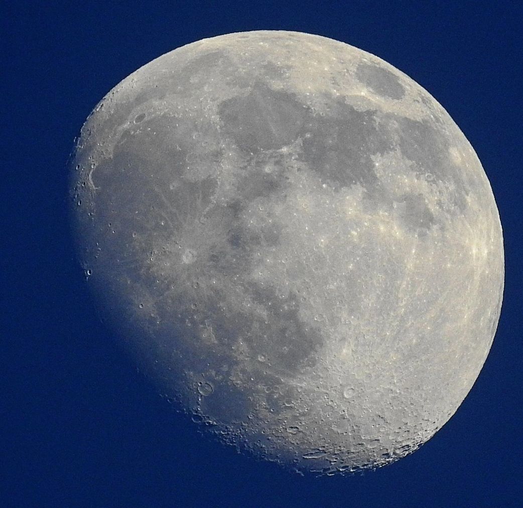 strahle Mond.jpg